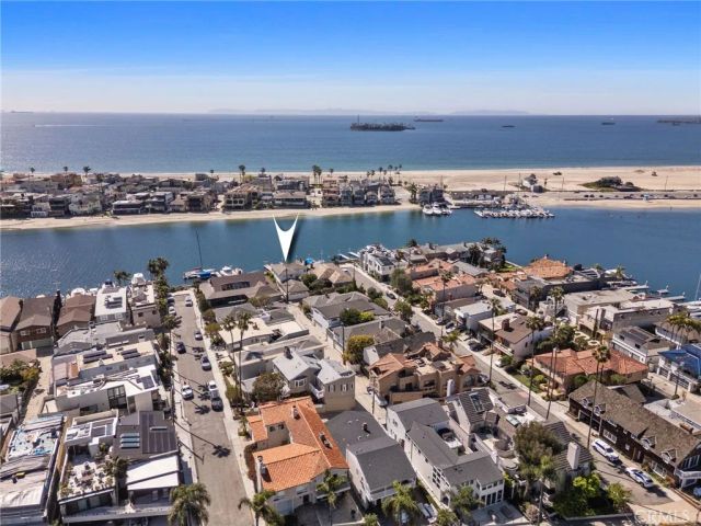 5585 E Corso Di Napoli, Long Beach, CA 90803