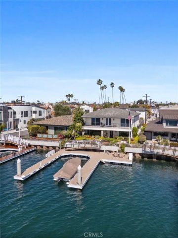 5585 E Corso Di Napoli, Long Beach, CA 90803