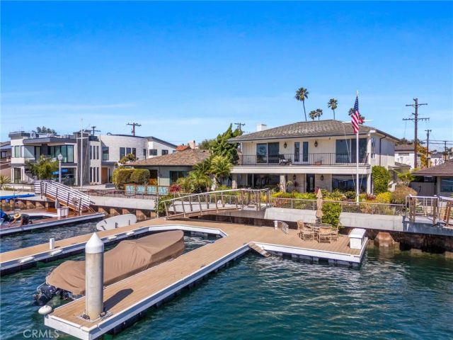 5585 E Corso Di Napoli, Long Beach, CA 90803