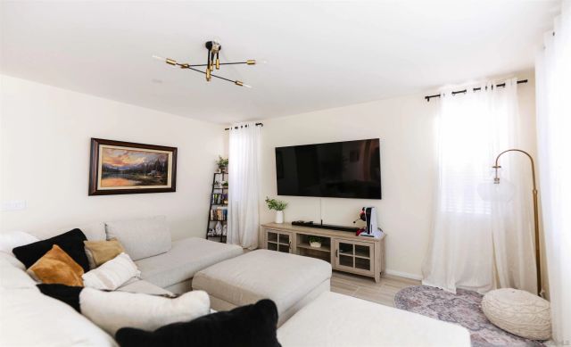 29137 Red Alder, Lake Elsinore, CA 92530