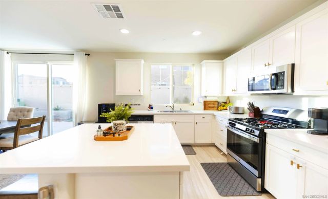 29137 Red Alder, Lake Elsinore, CA 92530