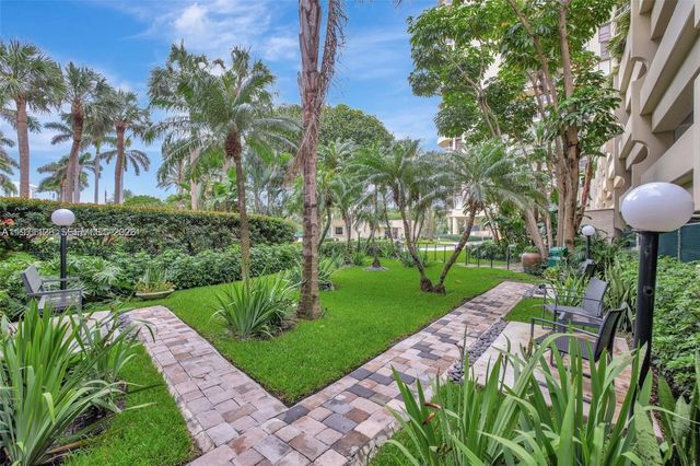 20191 E Country Club Dr 2603, Aventura, FL 33180