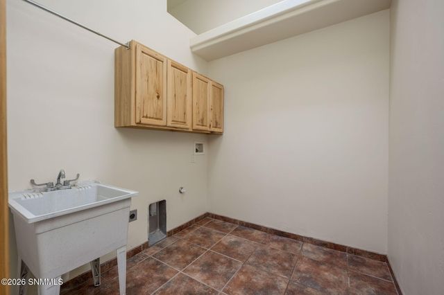 4664 Mesa Rico Drive, Las Cruces, NM 88011
