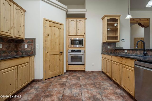 4664 Mesa Rico Drive, Las Cruces, NM 88011