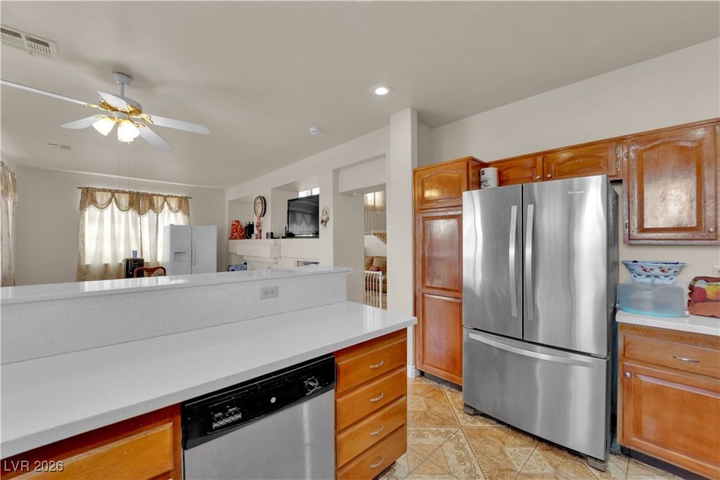 Image 17 of property listing at 6536 Castor Tree Way, Las Vegas, NV 89108