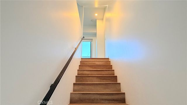 1418 S Cloverdale Avenue, Los Angeles, CA 90019