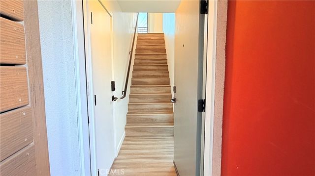 1418 S Cloverdale Avenue, Los Angeles, CA 90019