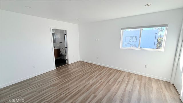 1418 S Cloverdale Avenue, Los Angeles, CA 90019