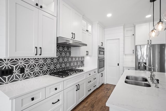 2791 Golden Valley Parkway S, Fargo, ND 58104