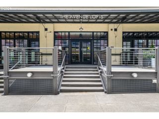 1400 Nw IRVING St, Portland, OR 97209