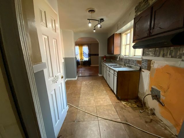 938 INMAN RD, Memphis, TN 38111