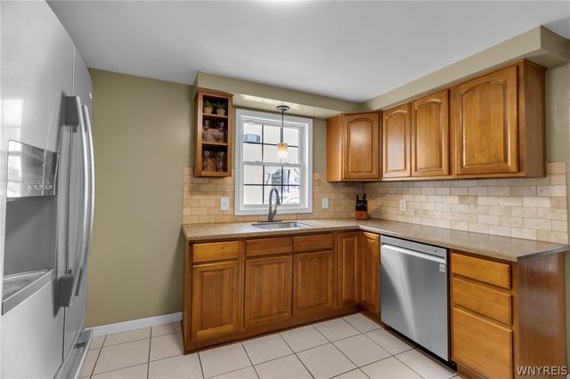 966 Parkhurst Boulevard, Tonawanda, NY 14150