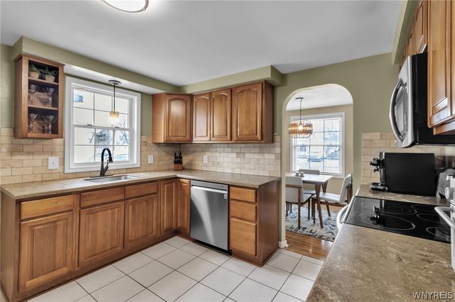 966 Parkhurst Boulevard, Tonawanda, NY 14150