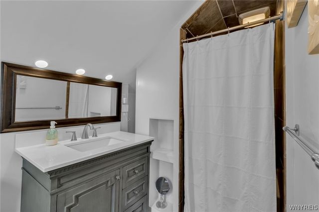 966 Parkhurst Boulevard, Tonawanda, NY 14150