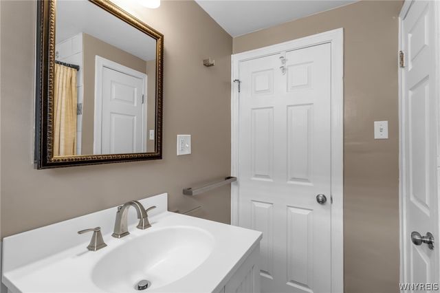 966 Parkhurst Boulevard, Tonawanda, NY 14150