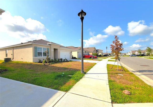 420 NOBLE AVENUE, Davenport, FL 33837