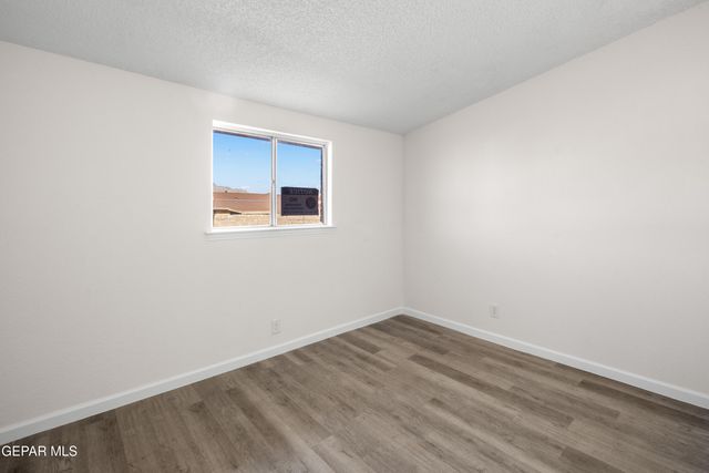 10829 OBSIDIAN Street, El Paso, TX 79924