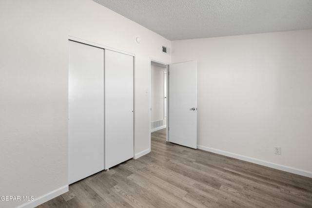 10829 OBSIDIAN Street, El Paso, TX 79924