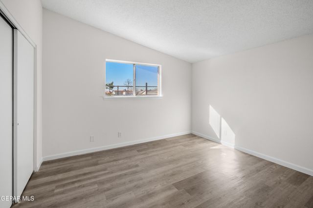 10829 OBSIDIAN Street, El Paso, TX 79924