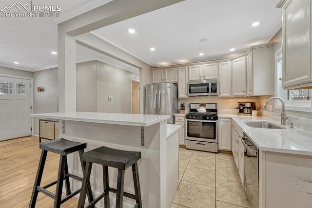 1290 S Forest Street, Denver, CO 80246