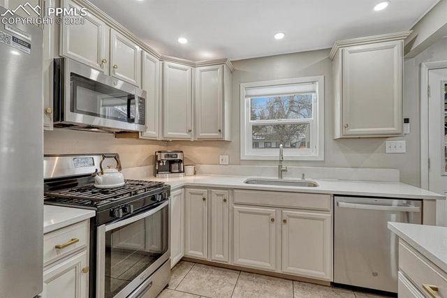 1290 S Forest Street, Denver, CO 80246