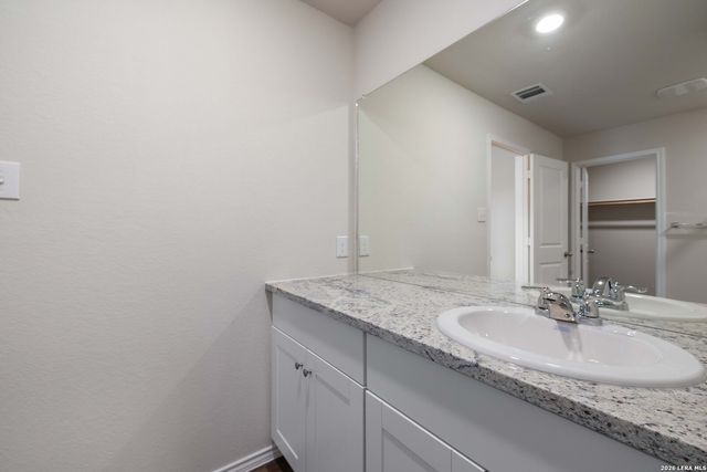 2881 BROGAN CRK, New Braunfels, TX 78130