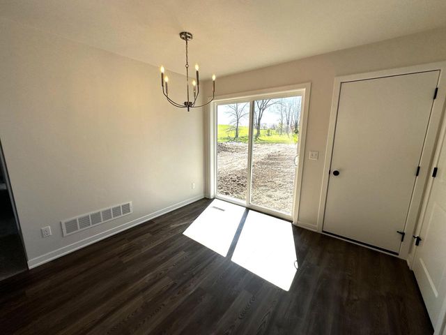 947 Sully WAY, Sheboygan Falls, WI 53085