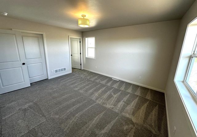 947 Sully WAY, Sheboygan Falls, WI 53085