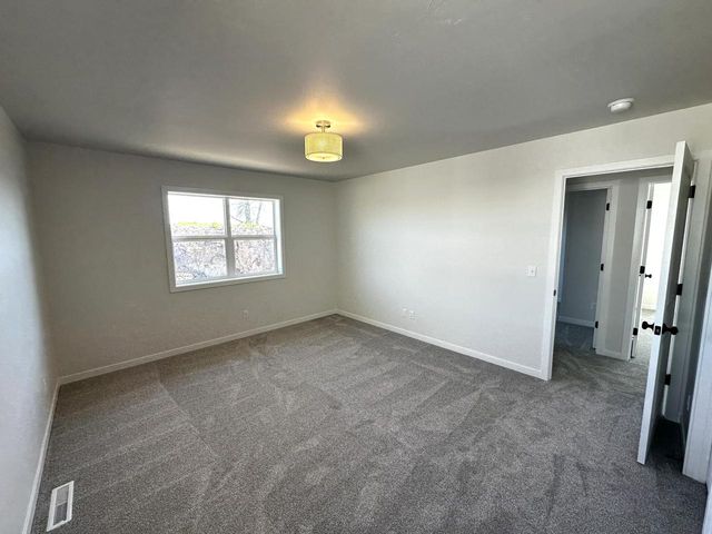 947 Sully WAY, Sheboygan Falls, WI 53085