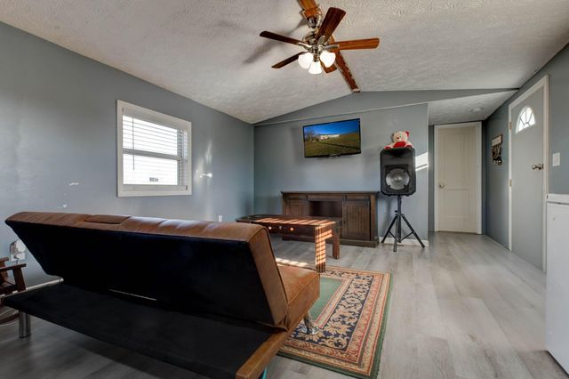 75 Long Lane, Mt Sterling, KY 40353