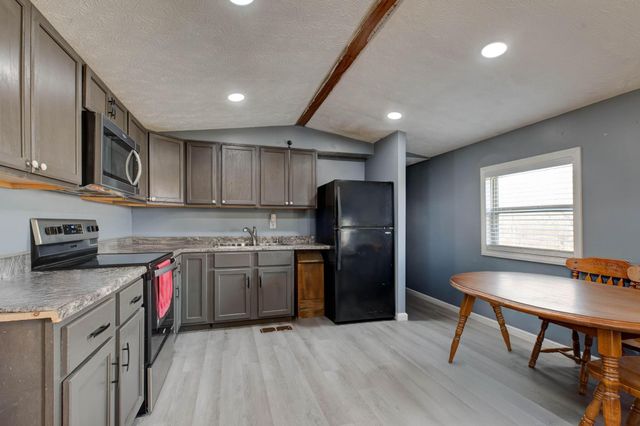 75 Long Lane, Mt Sterling, KY 40353