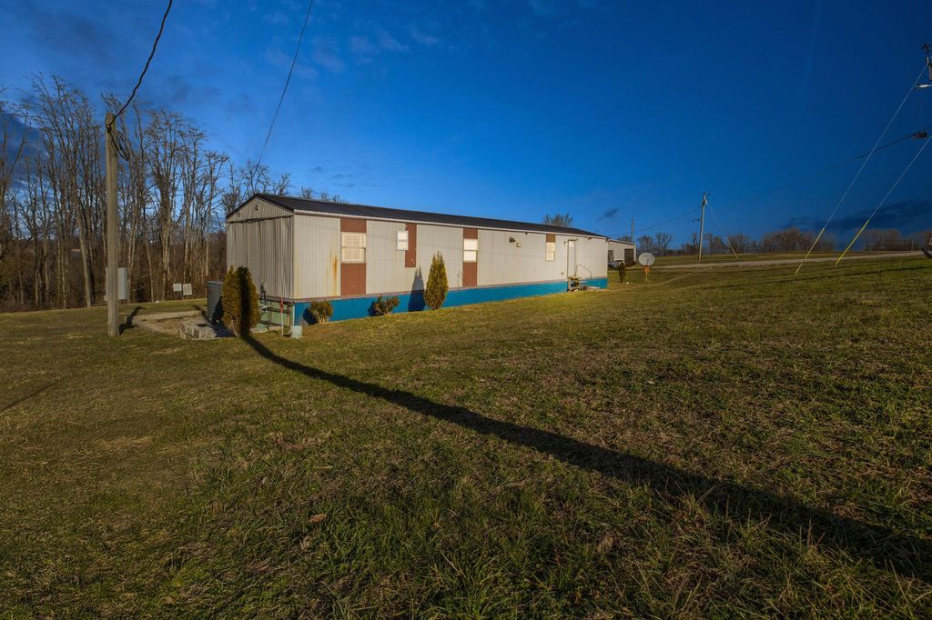 75 Long Lane, Mt Sterling, KY 40353