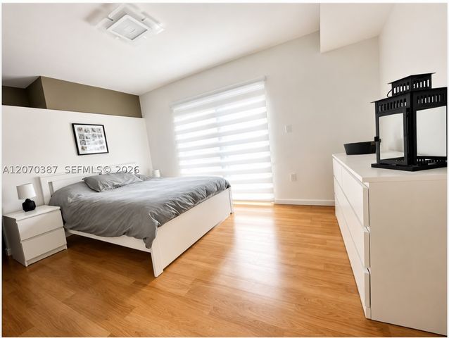 1250 Lincoln Rd 401, Miami Beach, FL 33139