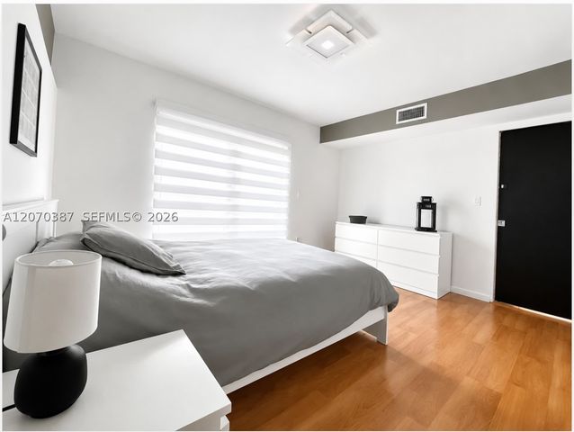 1250 Lincoln Rd 401, Miami Beach, FL 33139