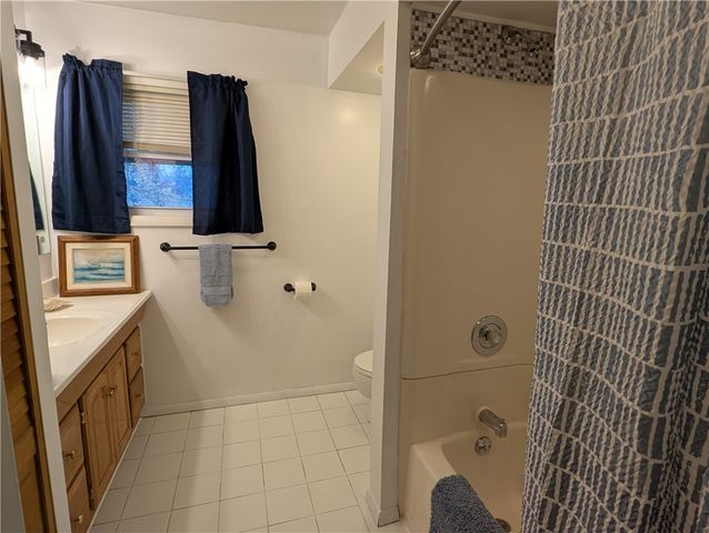 219 East Avenue, East Rochester, NY 14445