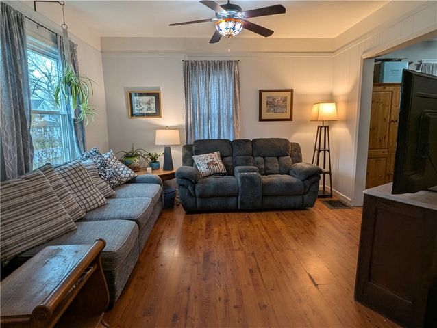 219 East Avenue, East Rochester, NY 14445