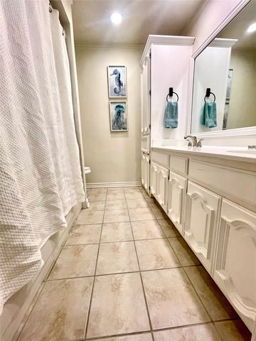 5709 Southern Cross Drive, Rockwall, TX 75032