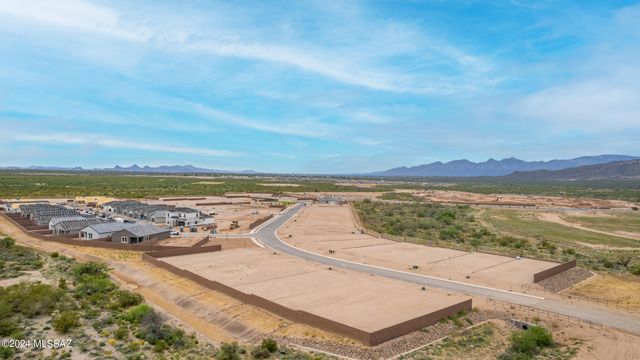 14131 E Canidae Drive, Vail, AZ 85641