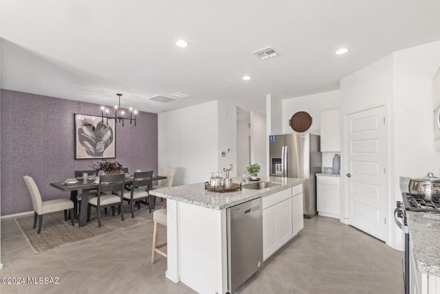 14131 E Canidae Drive, Vail, AZ 85641