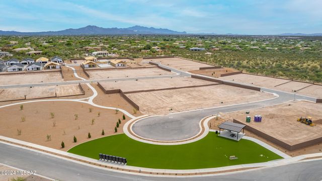 14131 E Canidae Drive, Vail, AZ 85641