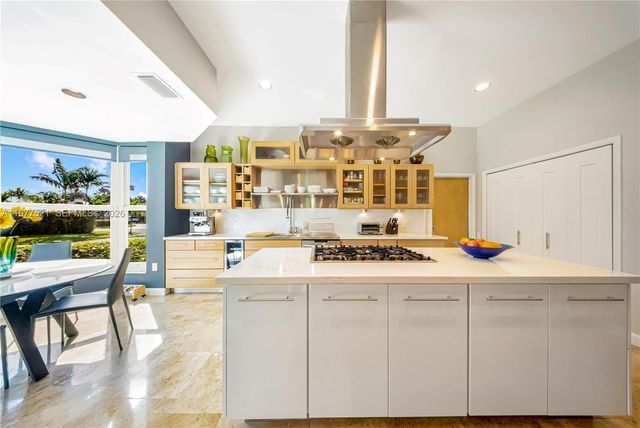 10101 SW 145th St, Miami, FL 33176