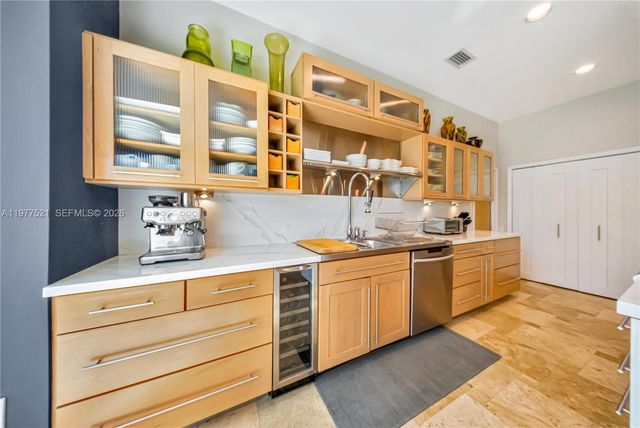 10101 SW 145th St, Miami, FL 33176