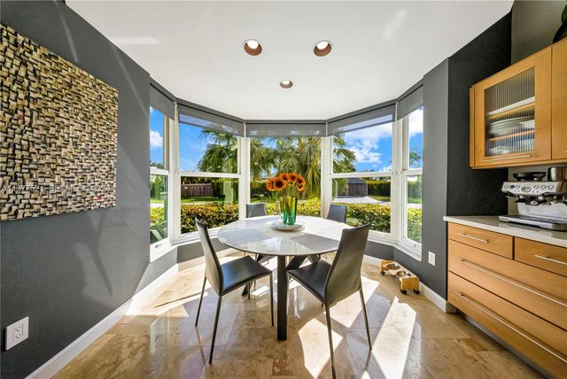 10101 SW 145th St, Miami, FL 33176