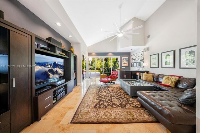 10101 SW 145th St, Miami, FL 33176