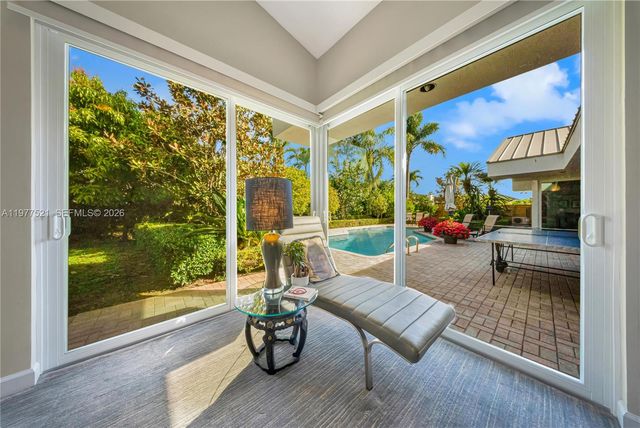 10101 SW 145th St, Miami, FL 33176