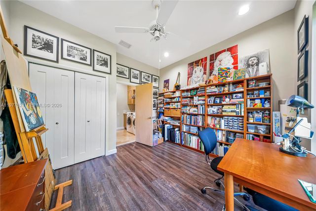 10101 SW 145th St, Miami, FL 33176