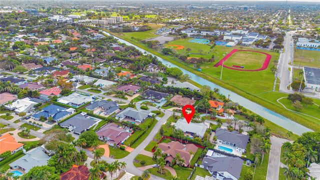 10101 SW 145th St, Miami, FL 33176