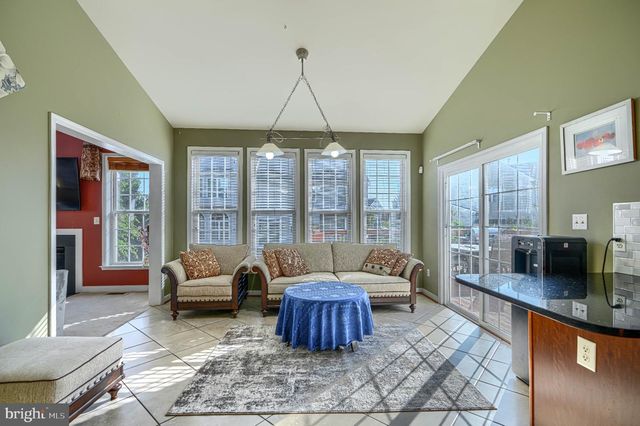 4902 BUCKS SCHOOLHOUSE RD, Rosedale, MD 21237