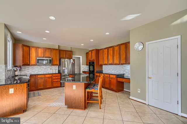 4902 BUCKS SCHOOLHOUSE RD, Rosedale, MD 21237