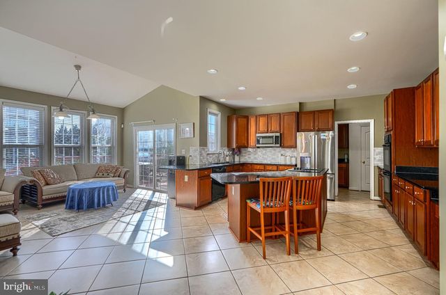 4902 BUCKS SCHOOLHOUSE RD, Rosedale, MD 21237